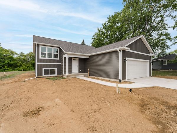 3660 Lincoln Road, Hamilton, MI 49419