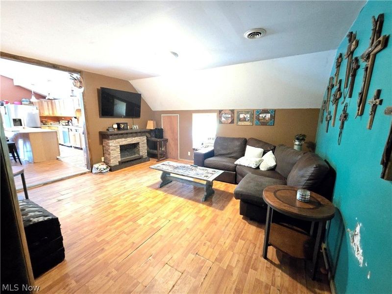 8725 State Route 7, Williamsfield, OH 44093 Photo 12