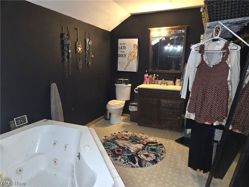 8725 State Route 7, Williamsfield, OH 44093 Photo 14