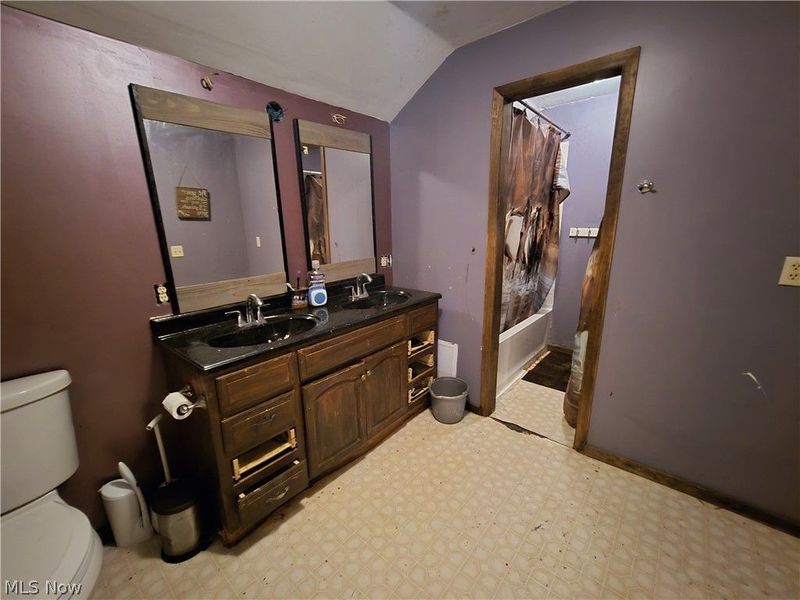 8725 State Route 7, Williamsfield, OH 44093 Photo 33