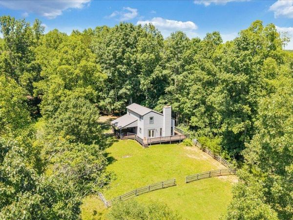 620 Varley LN , Martinsville, VA 24112