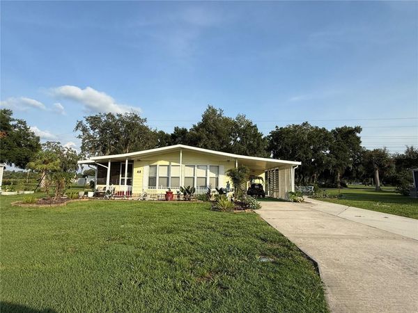 48 S BOBWHITE ROAD , WILDWOOD, FL 34785