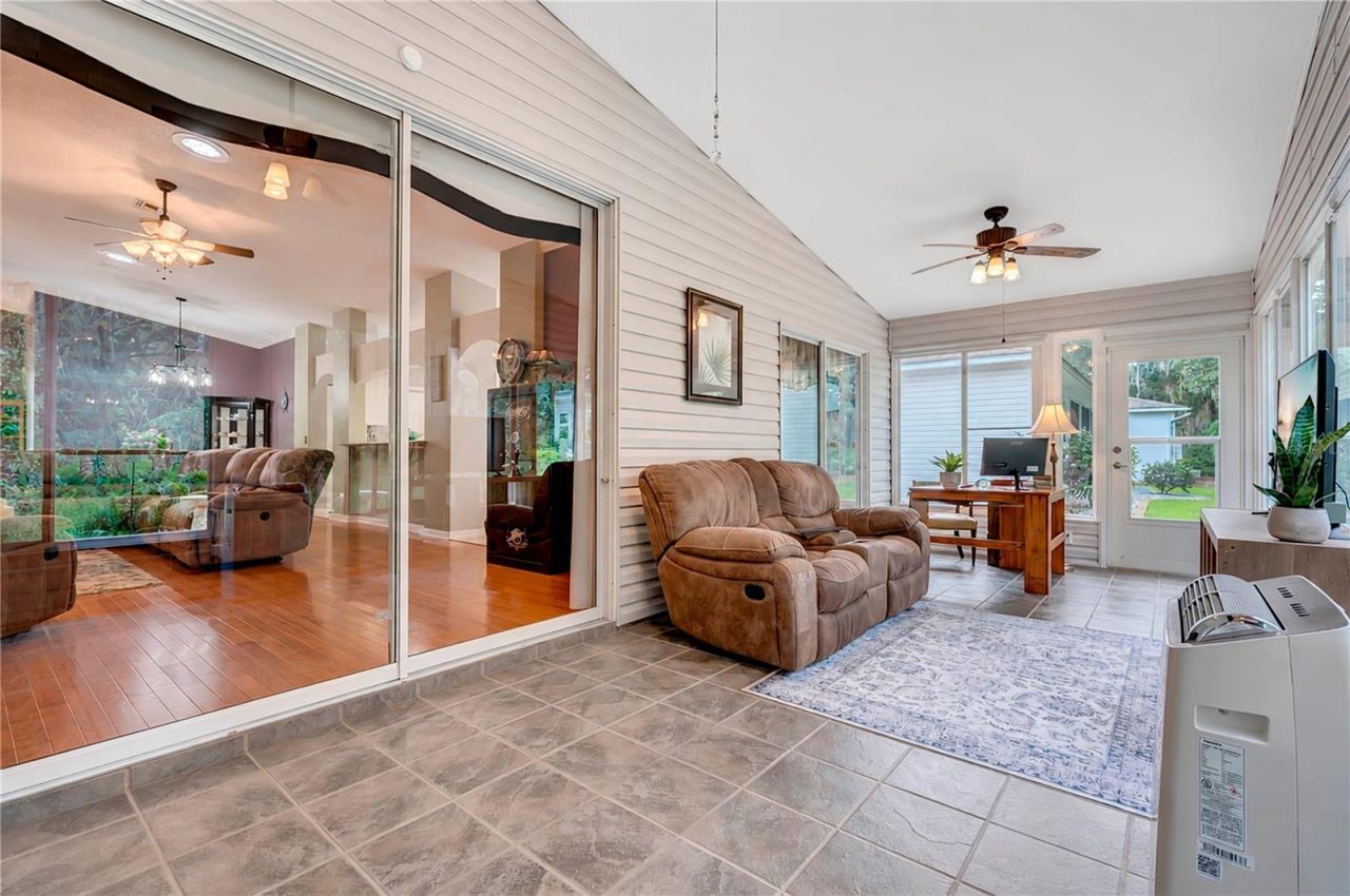842 Old Oaks Lane, Leesburg, FL 34748 Photo