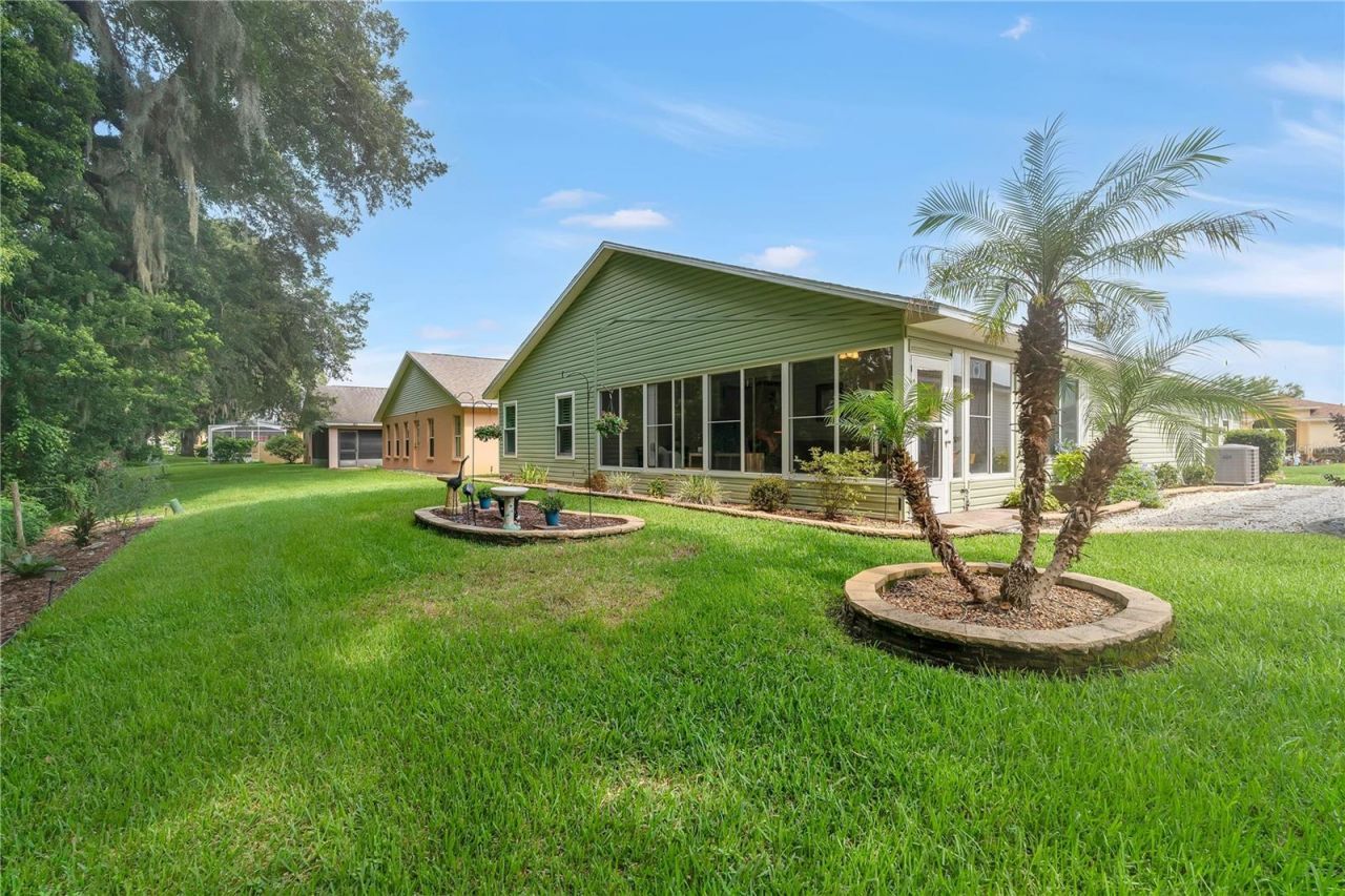 842 Old Oaks Lane, Leesburg, FL 34748 Photo