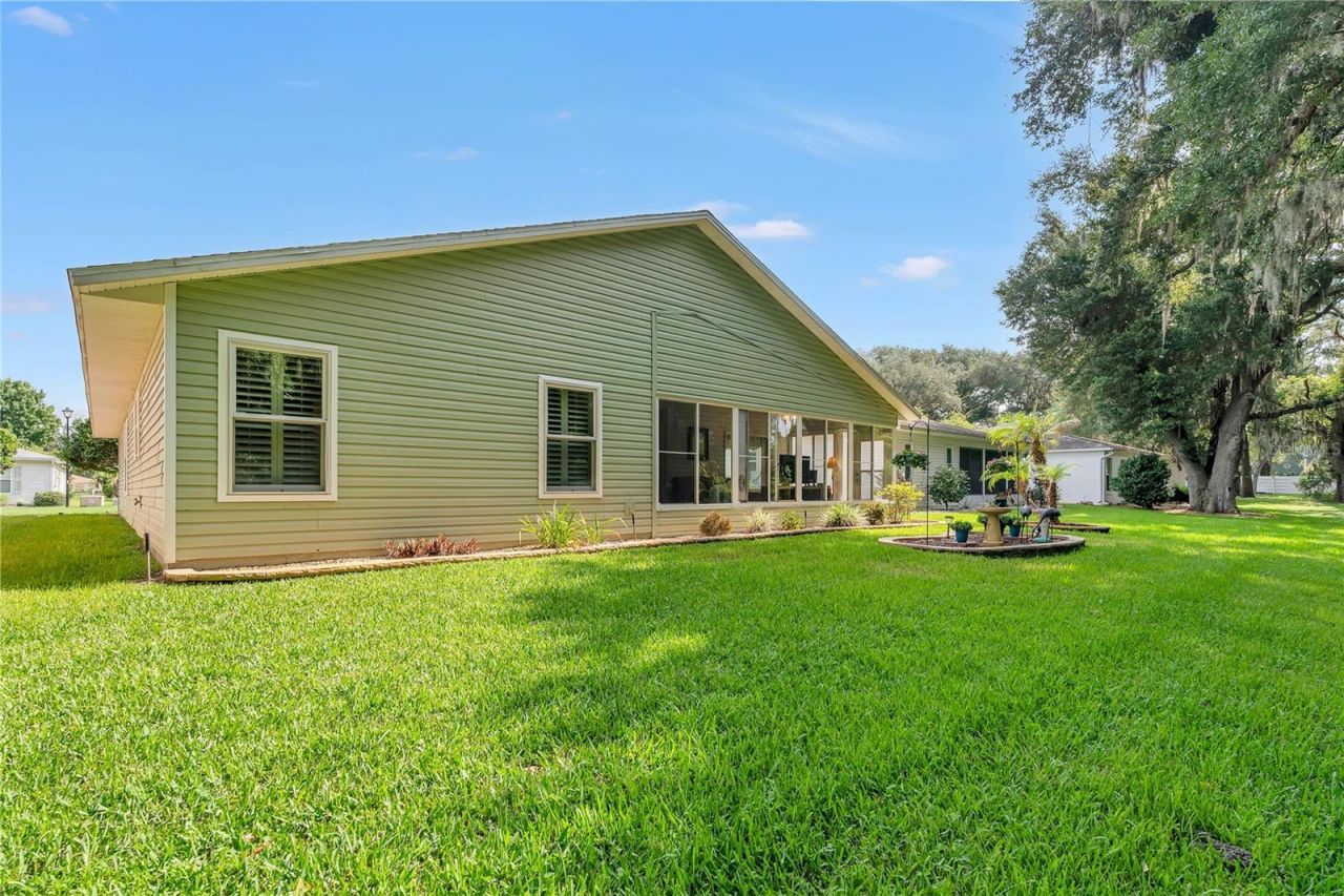 842 Old Oaks Lane, Leesburg, FL 34748 Photo
