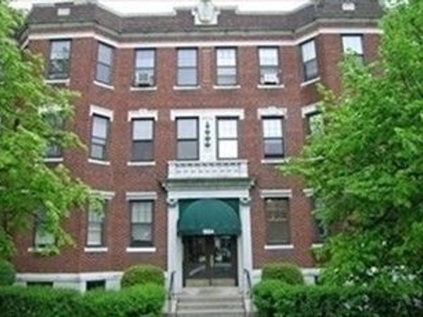 1568 Commonwealth Ave, Unit 7, Boston, MA 02135