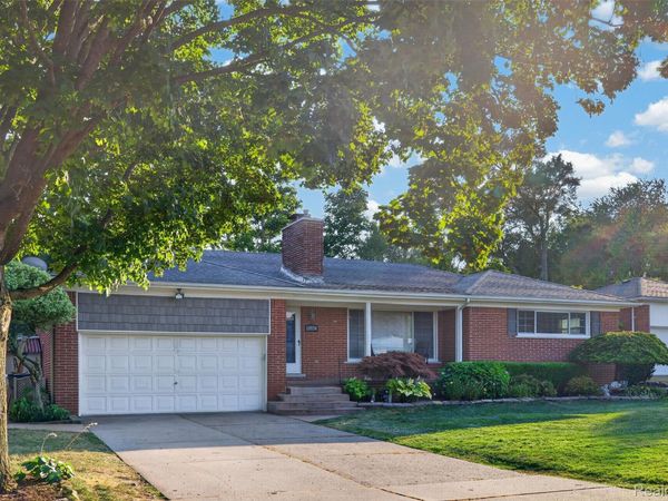 18854 Monica Drive, Clinton Township, Mi 48036