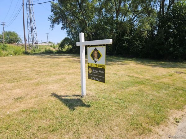 7116 Ternes Street , Dearborn, Mi 48126