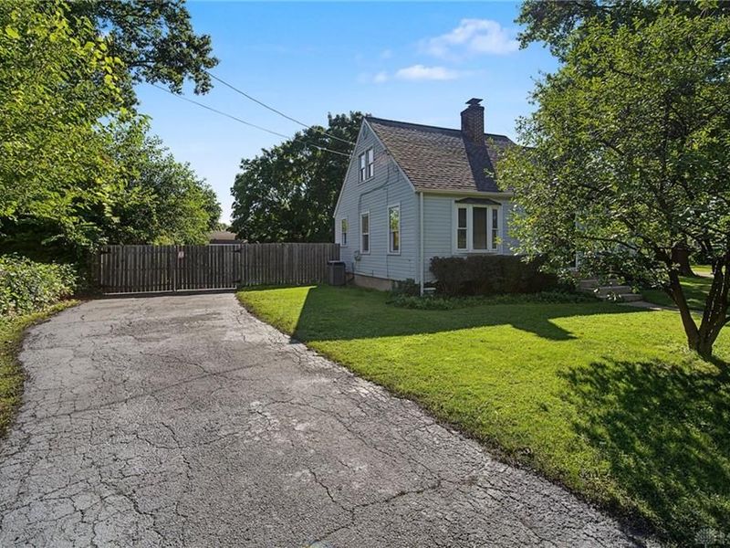 5621 Andover Avenue, West Carrollton, OH 45449 Photo 3