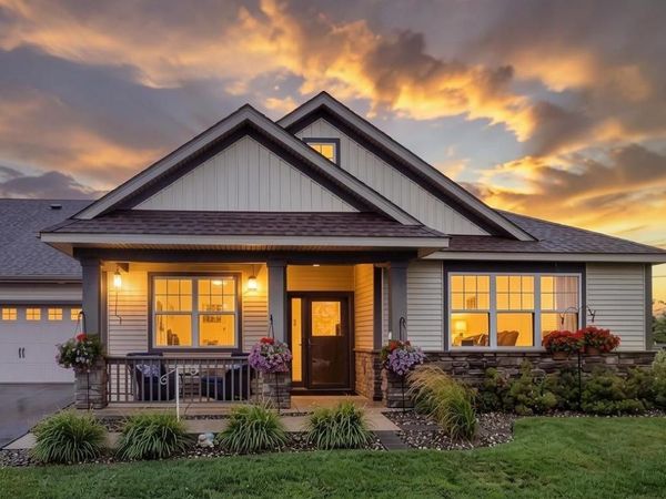 8004 64th Street S, Cottage Grove, MN 55016