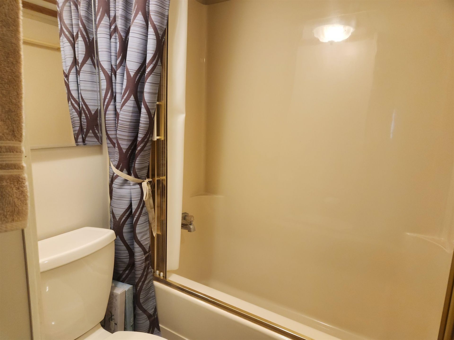 5400 Little River Neck Rd. Photo 17