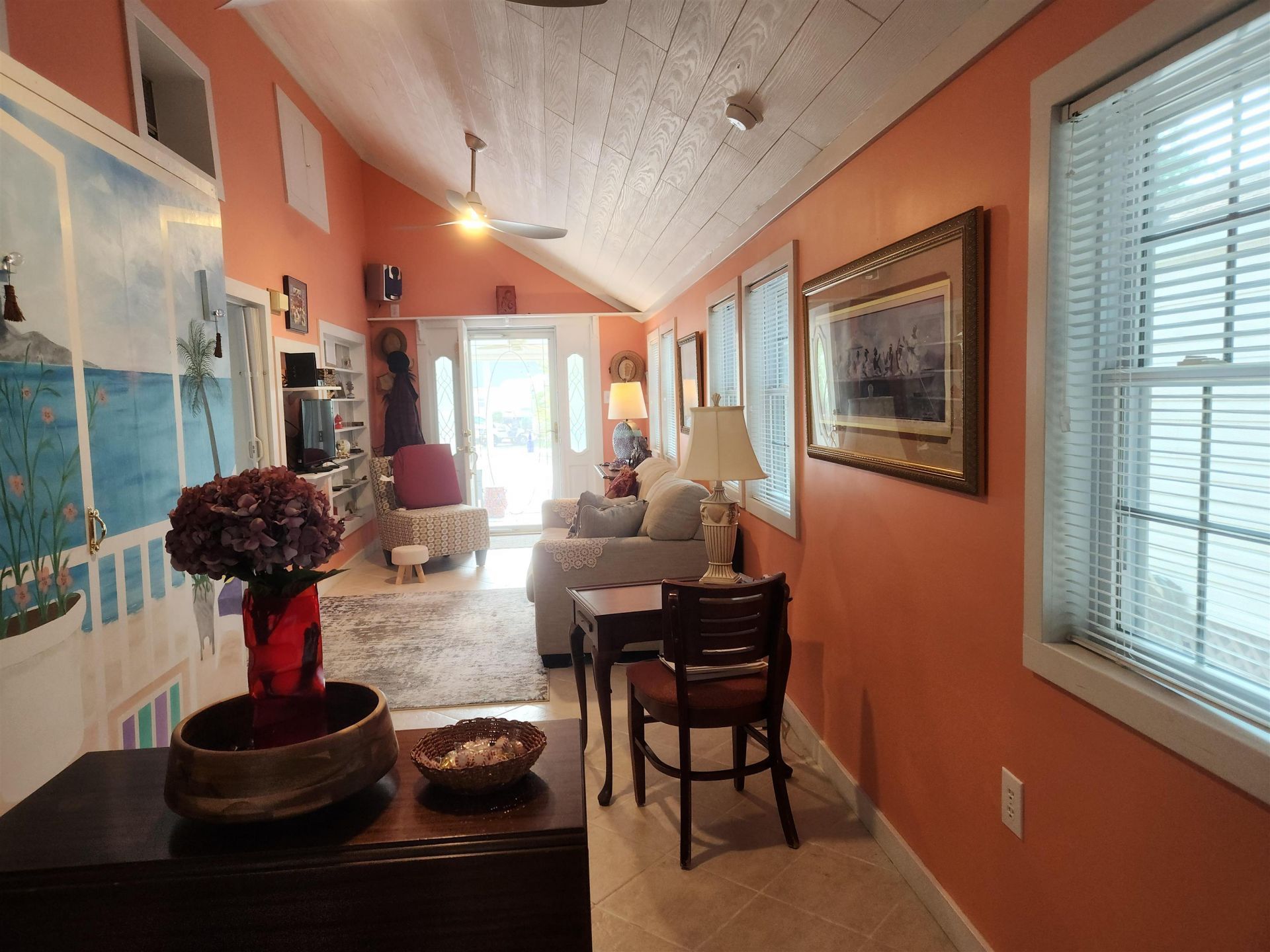 5400 Little River Neck Rd. Photo 9