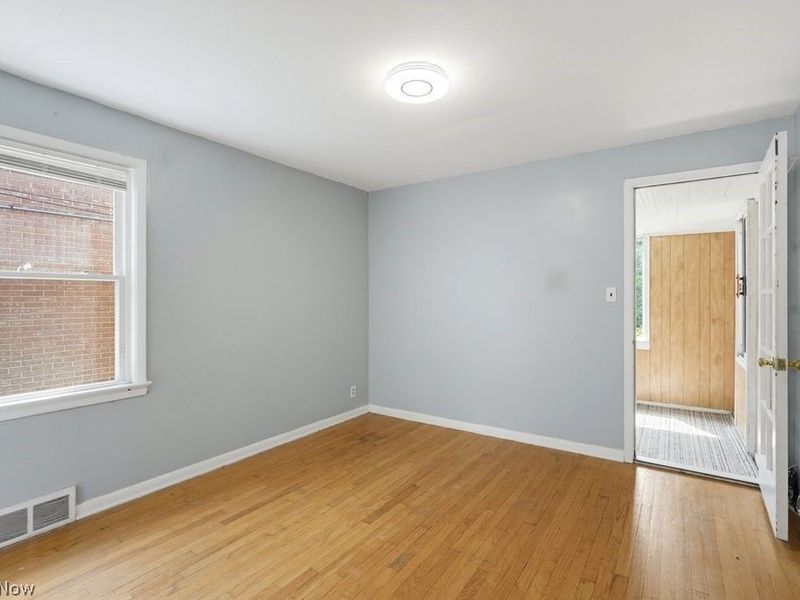 2384 Warrensville Center Road, University Heights, OH 44118 Photo 16