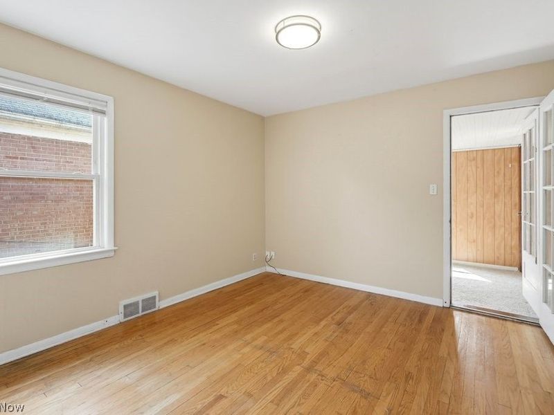 2384 Warrensville Center Road, University Heights, OH 44118 Photo 37