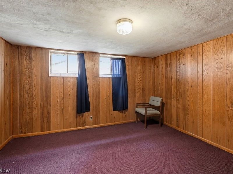 2384 Warrensville Center Road, University Heights, OH 44118 Photo 41