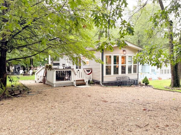 21/209 Woodhaven , Sublette, IL 61367