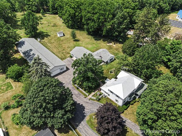 314 S Sherwood Avenue, Plainwell, MI 49080