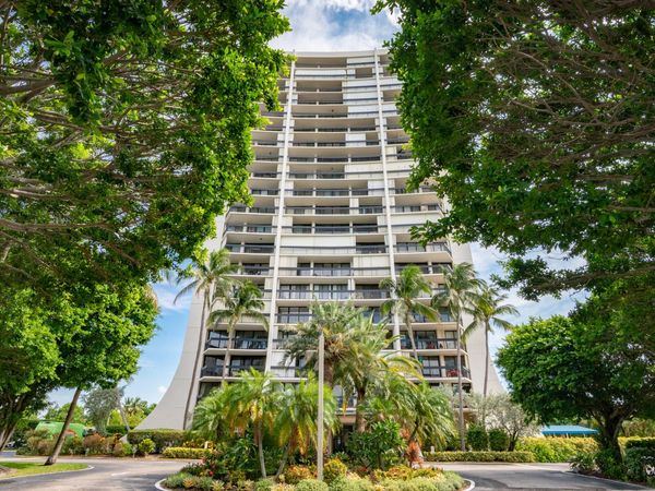 2400 PRESIDENTIAL Way, Unit 1505, West Palm Beach, FL 33401