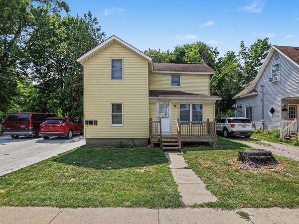 725 Lake Street N, Cadillac, MI 49601