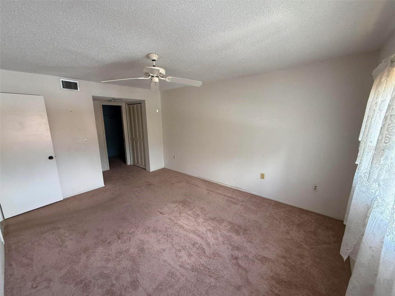 2536 Clubhouse Circle, Unit 202, Sarasota, FL 34232 Photo