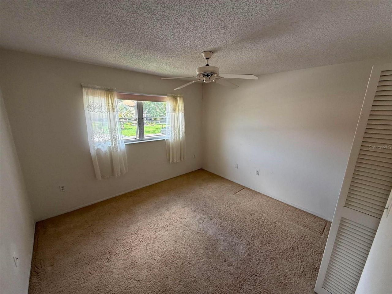 2536 Clubhouse Circle, Unit 202, Sarasota, FL 34232 Photo