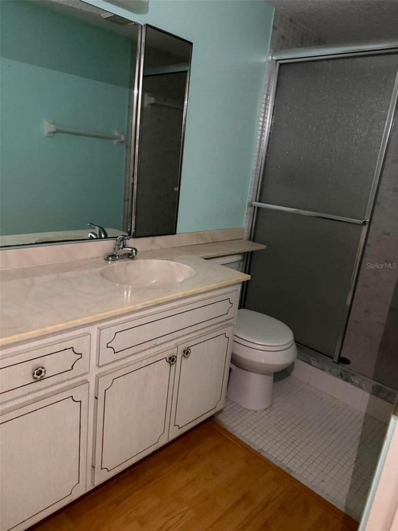 2536 Clubhouse Circle, Unit 202, Sarasota, FL 34232 Photo