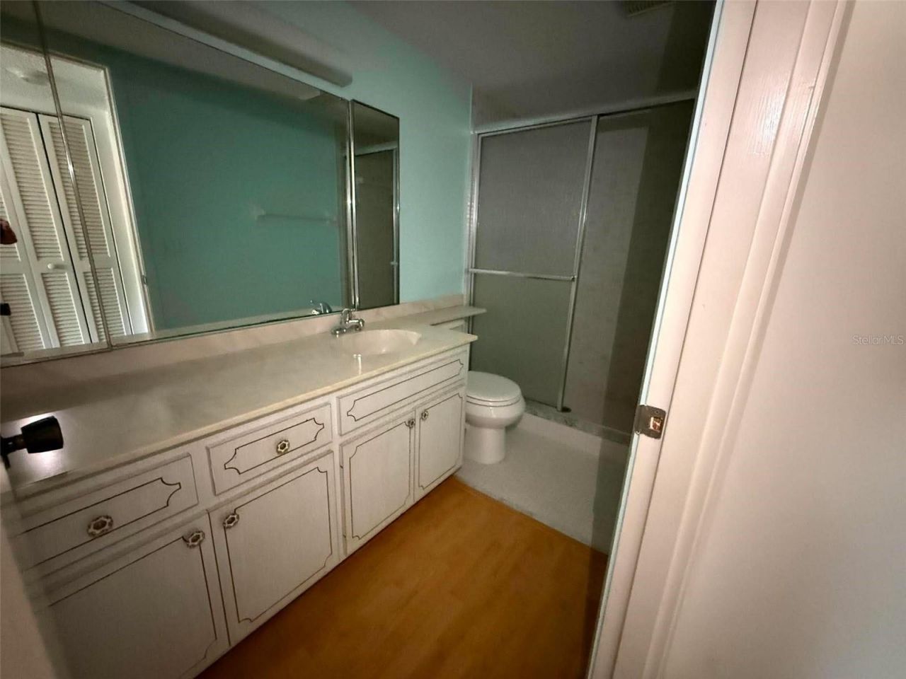 2536 Clubhouse Circle, Unit 202, Sarasota, FL 34232 Photo