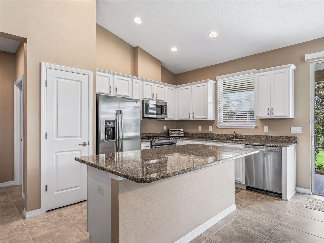5647 NW 37th Lane Rd , Ocala, FL 34482 Photo