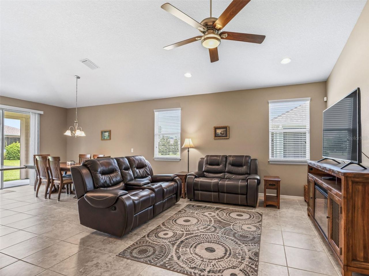 5647 NW 37th Lane Rd , Ocala, FL 34482 Photo
