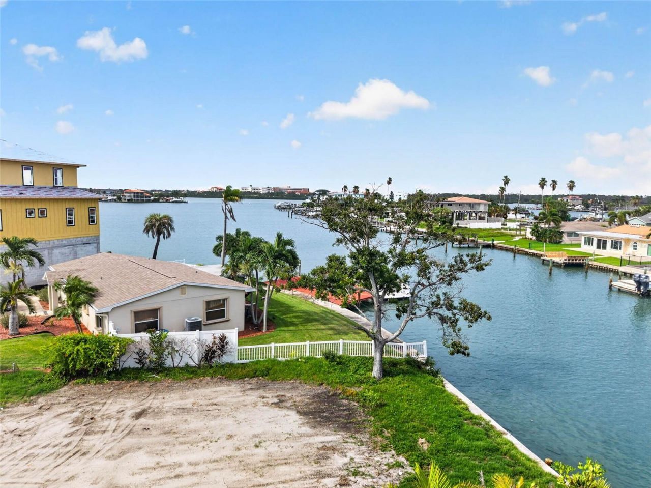 643 Normandy Road, Madeira Beach, FL 33708 Photo