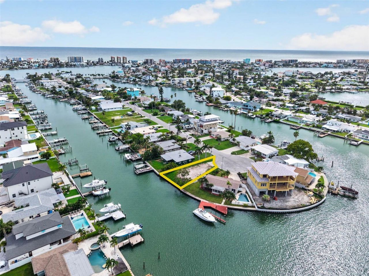 643 Normandy Road, Madeira Beach, FL 33708 Photo