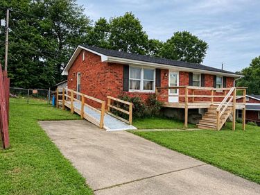 156 Burley Way, Mt Sterling, KY 40353