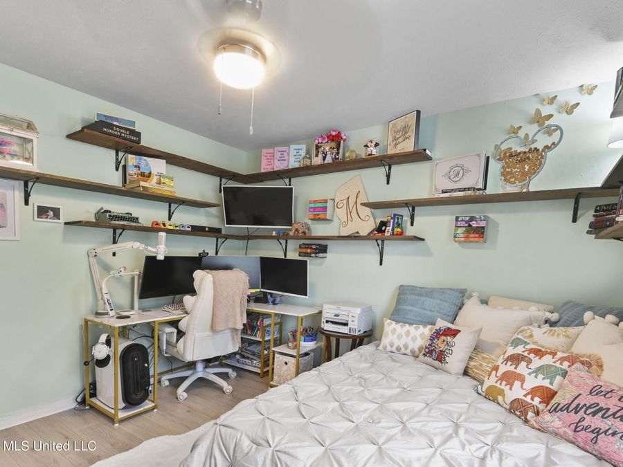 Property Image 27