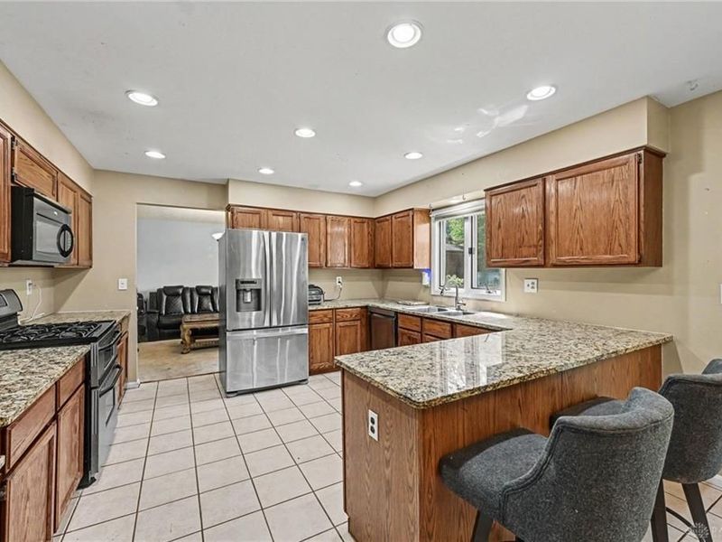 411 Darst Road, Beavercreek, OH 45440 Photo 10