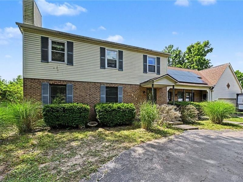 411 Darst Road, Beavercreek, OH 45440 Photo 2