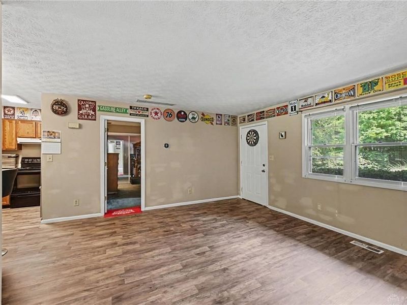 411 Darst Road, Beavercreek, OH 45440 Photo 27