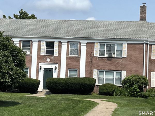 34 Standish, Unit 4, Stamford, CT 06902