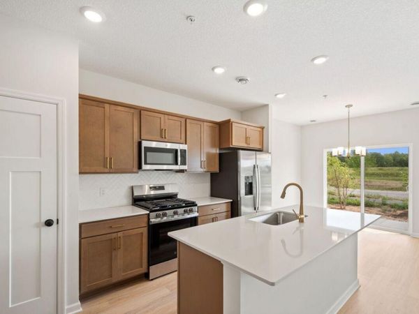 673 Tulare Terrace, Newport, MN 55055