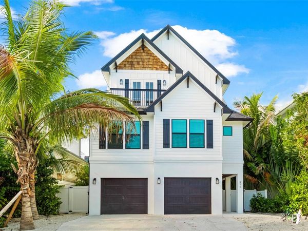 211 GRANT DRIVE , SARASOTA, FL 34236