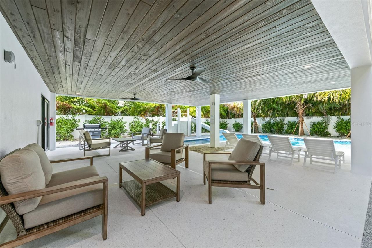 211 Grant Drive, Sarasota, FL 34236 Photo