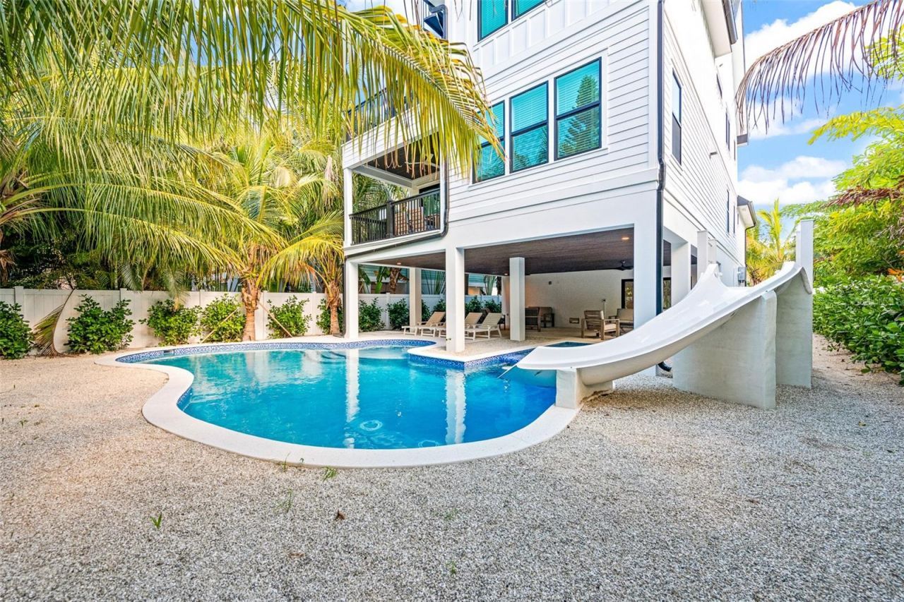 211 Grant Drive, Sarasota, FL 34236 Photo