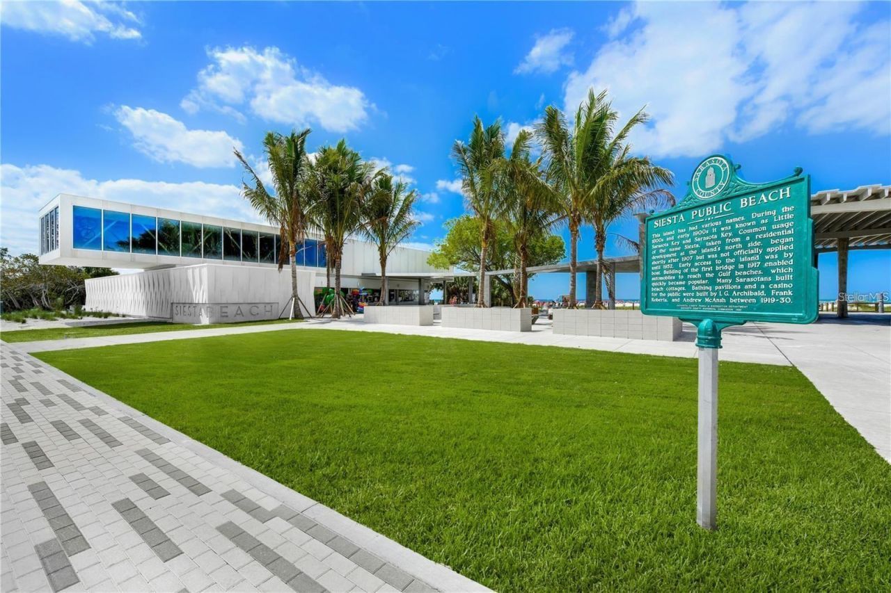 211 Grant Drive, Sarasota, FL 34236 Photo