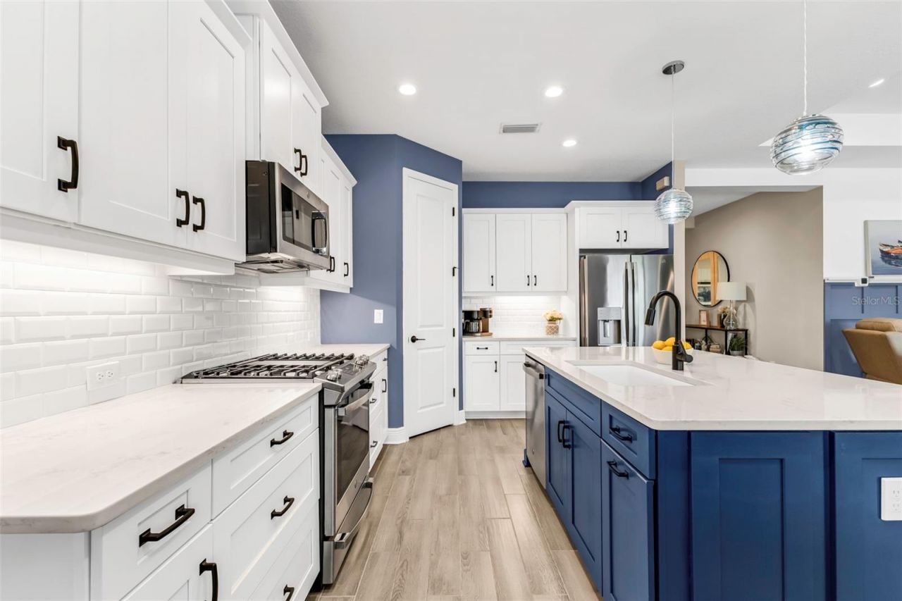 10703 Falling Leaf Court, Parrish, FL 34219 Photo