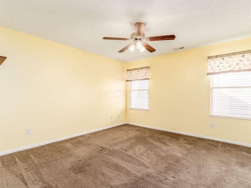 7782 Freesia Street , Unit 229, Blacklick, OH 43004 Photo 8