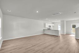224 Harding Lane photo 4