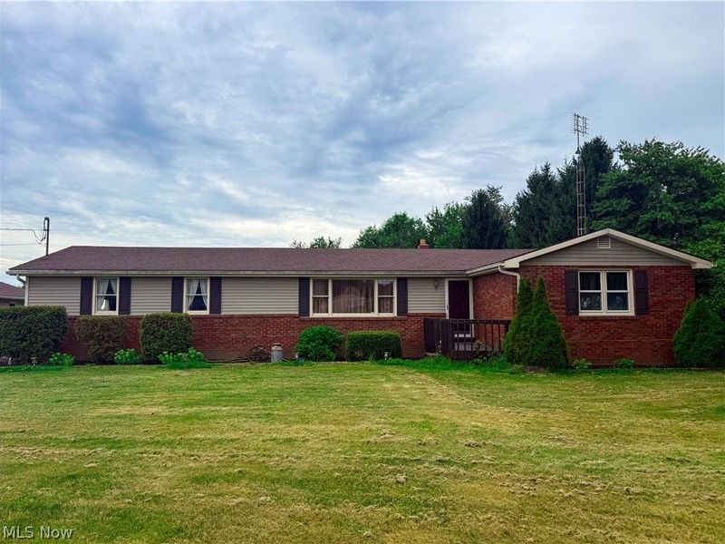 10155 Stookesberry Road, Lisbon, OH 44432 Photo 1