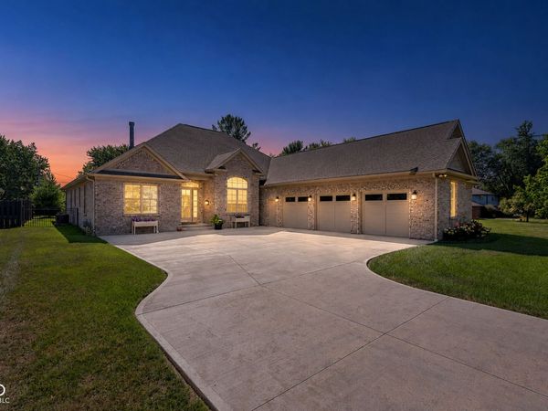 2309 Elmwood Drive , Lebanon, IN 46052