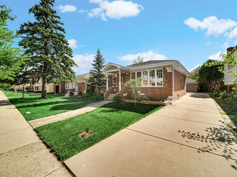Main Photo