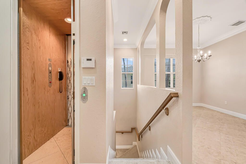 9778 Bowline Drive, Unit 201, West Palm Beach, FL 33411 Photo