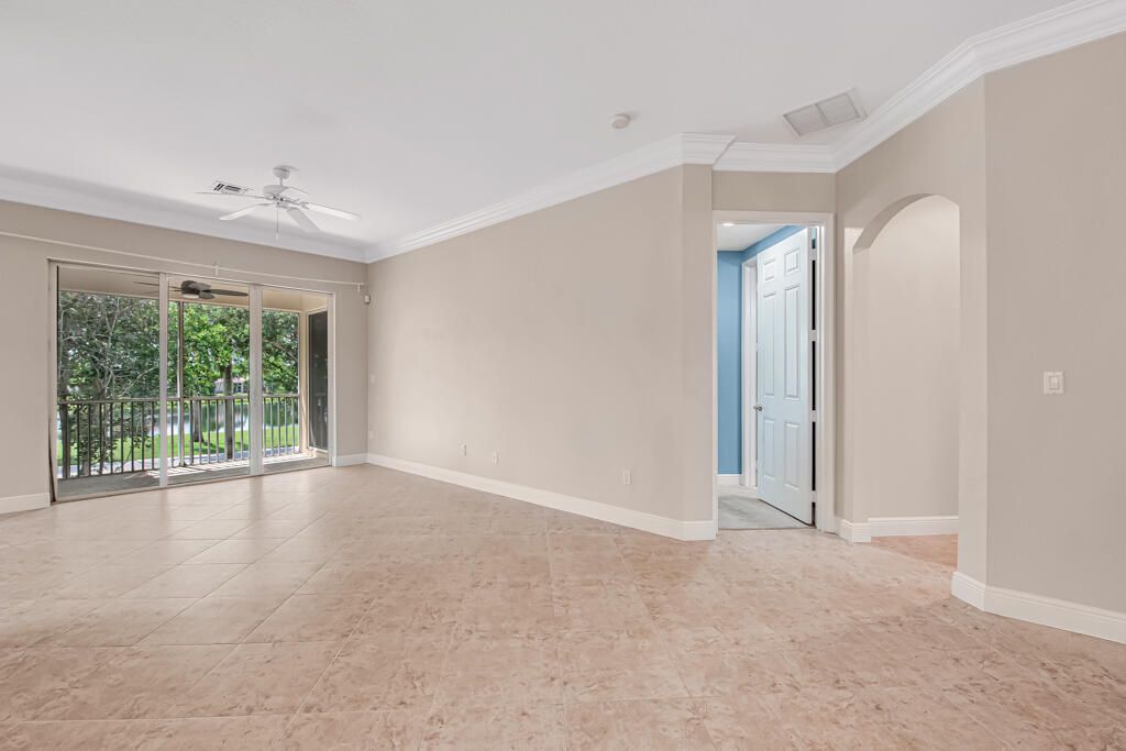 9778 Bowline Drive, Unit 201, West Palm Beach, FL 33411 Photo